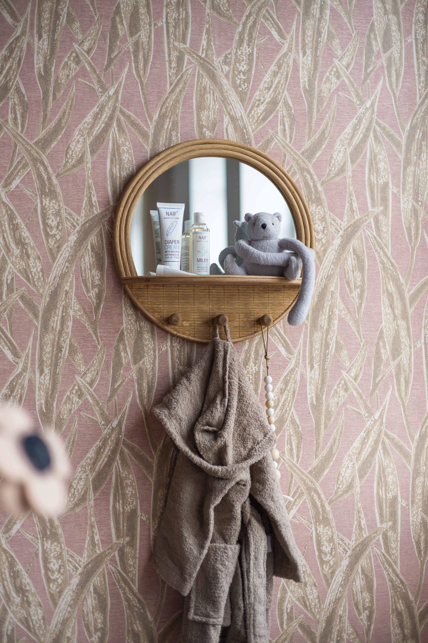 Maja, rattan wall shelf