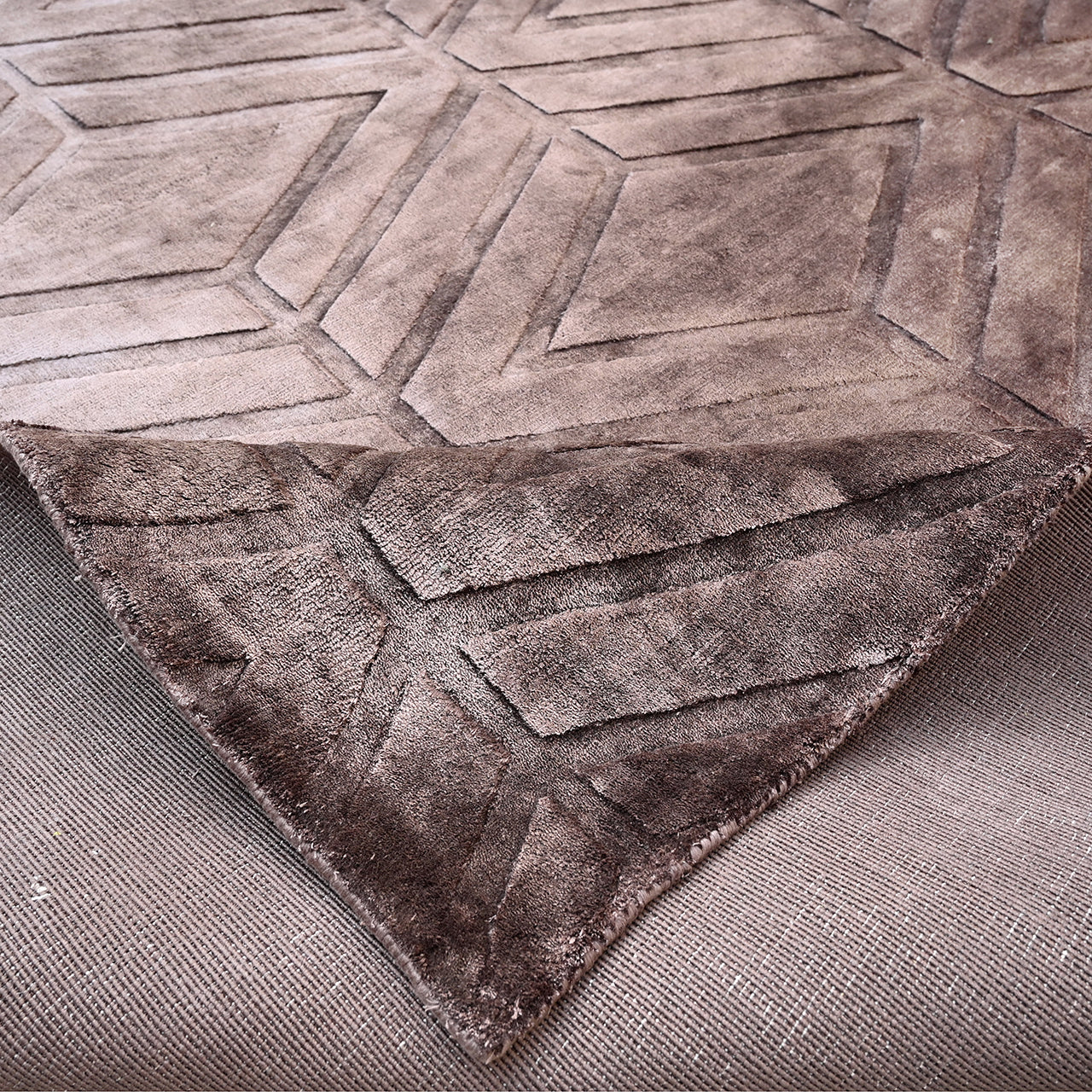 Vloerkleed Yoeri donkerbruin 200x300 (Bruin)