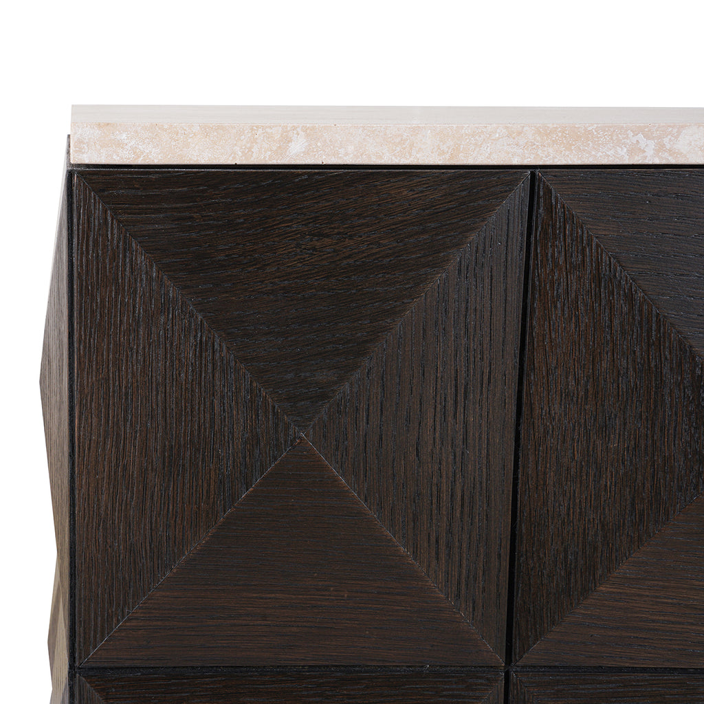 Pilaar Claremont (Bruin)