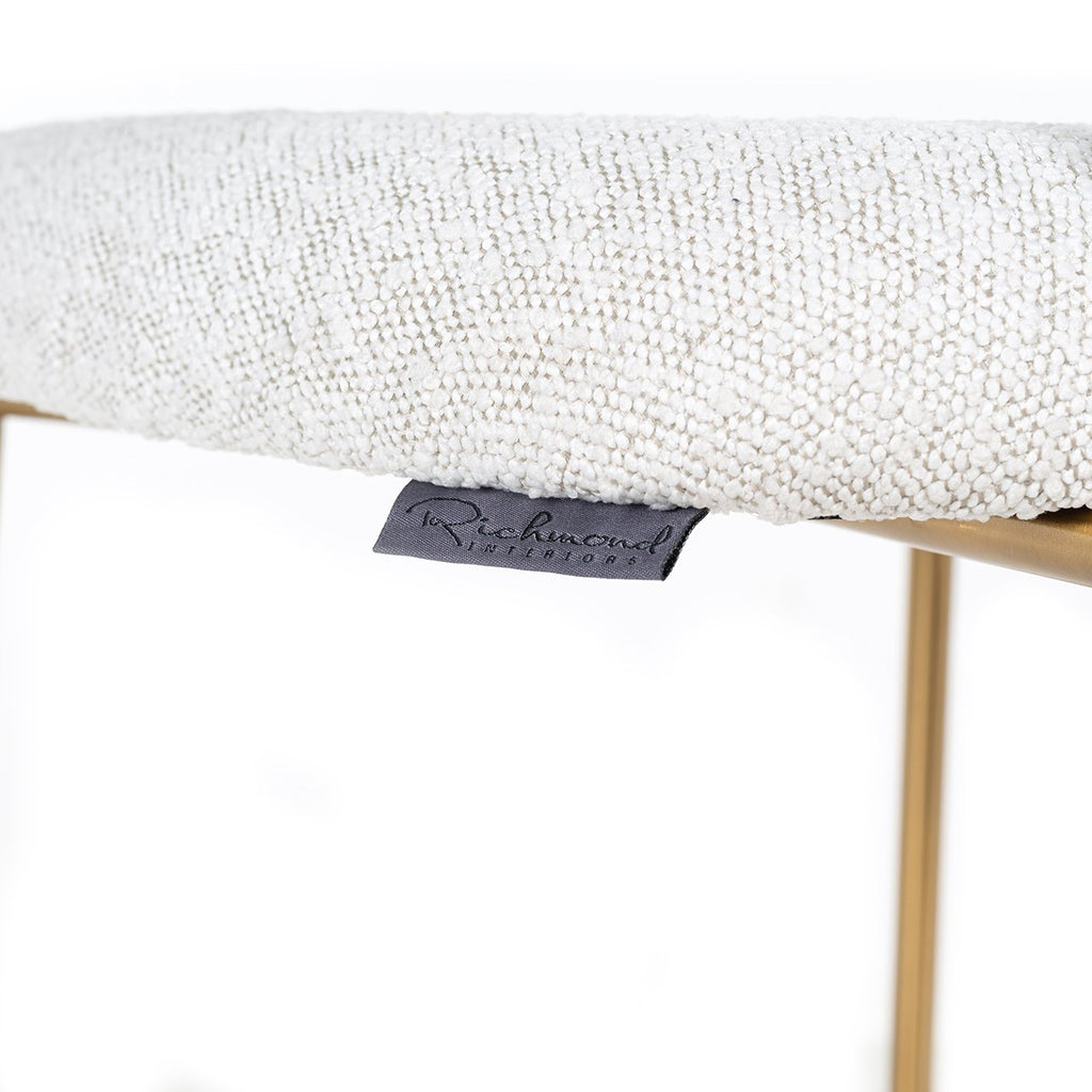 Counterstoel Xenia wit bouclé / geborsteld goud (Copenhagen 900 Bouclé White)