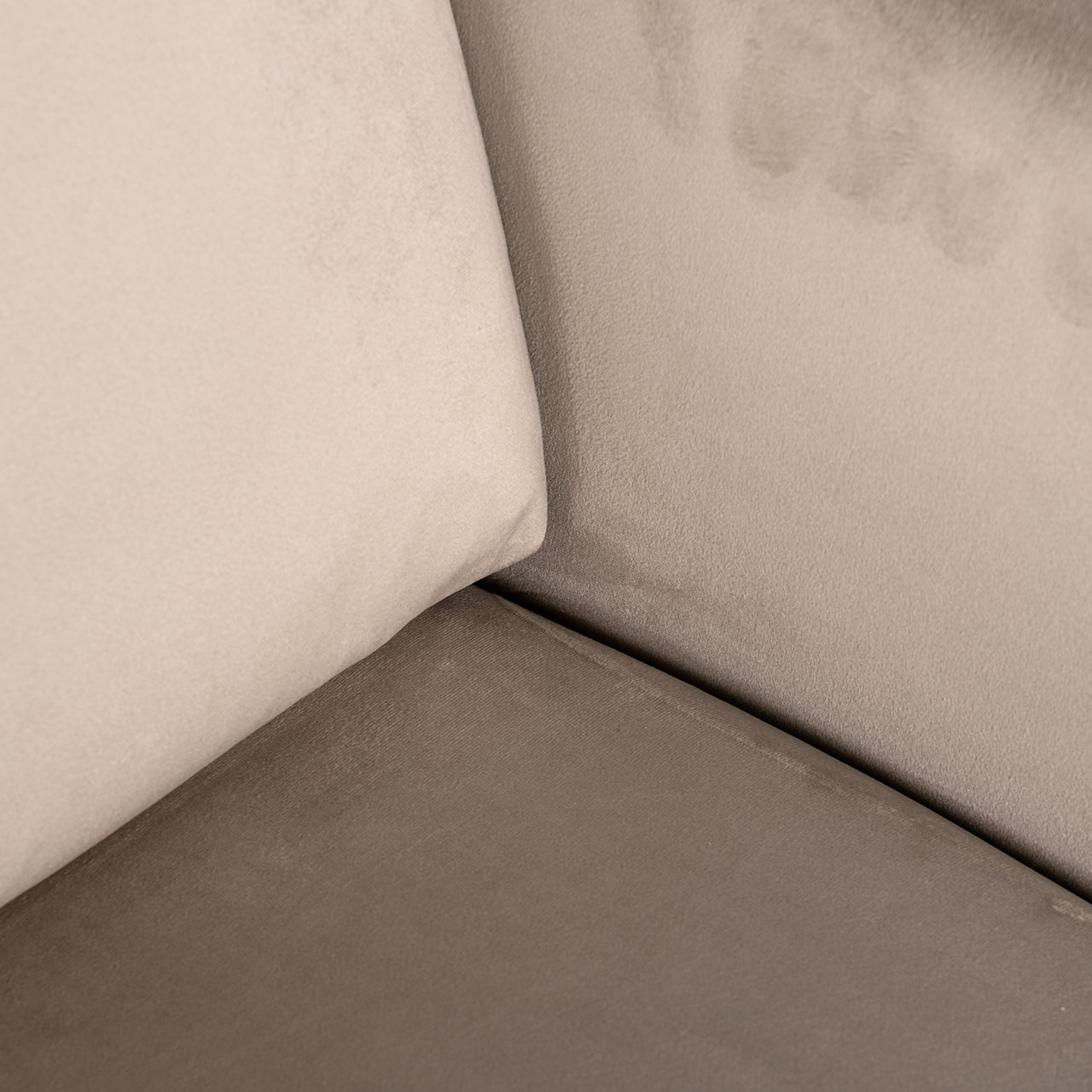 Draaifauteuil Turner khaki fluweel brandvertragend (FR-Quartz 903 Khaki)