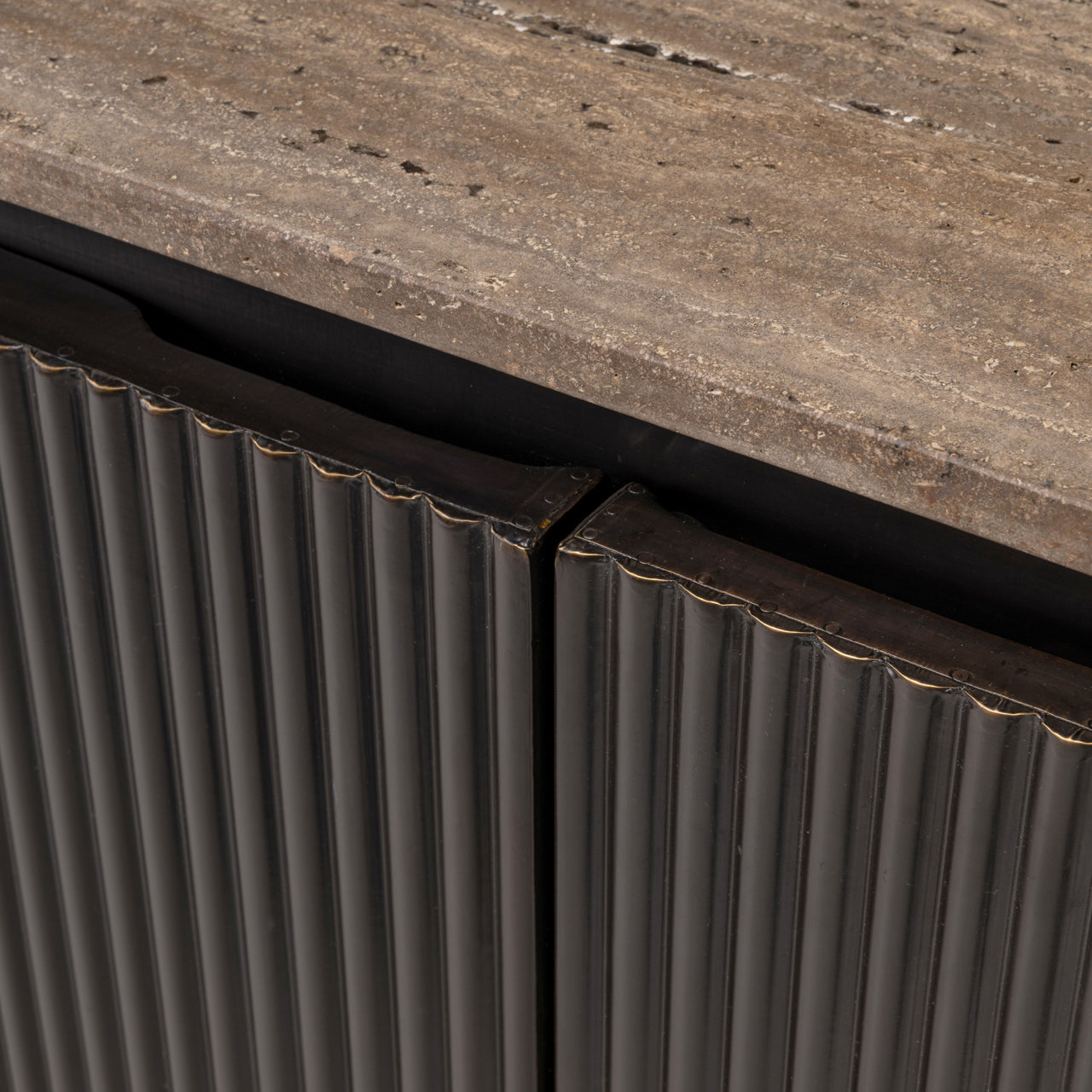 Dressoir Russo bruin 4-deuren