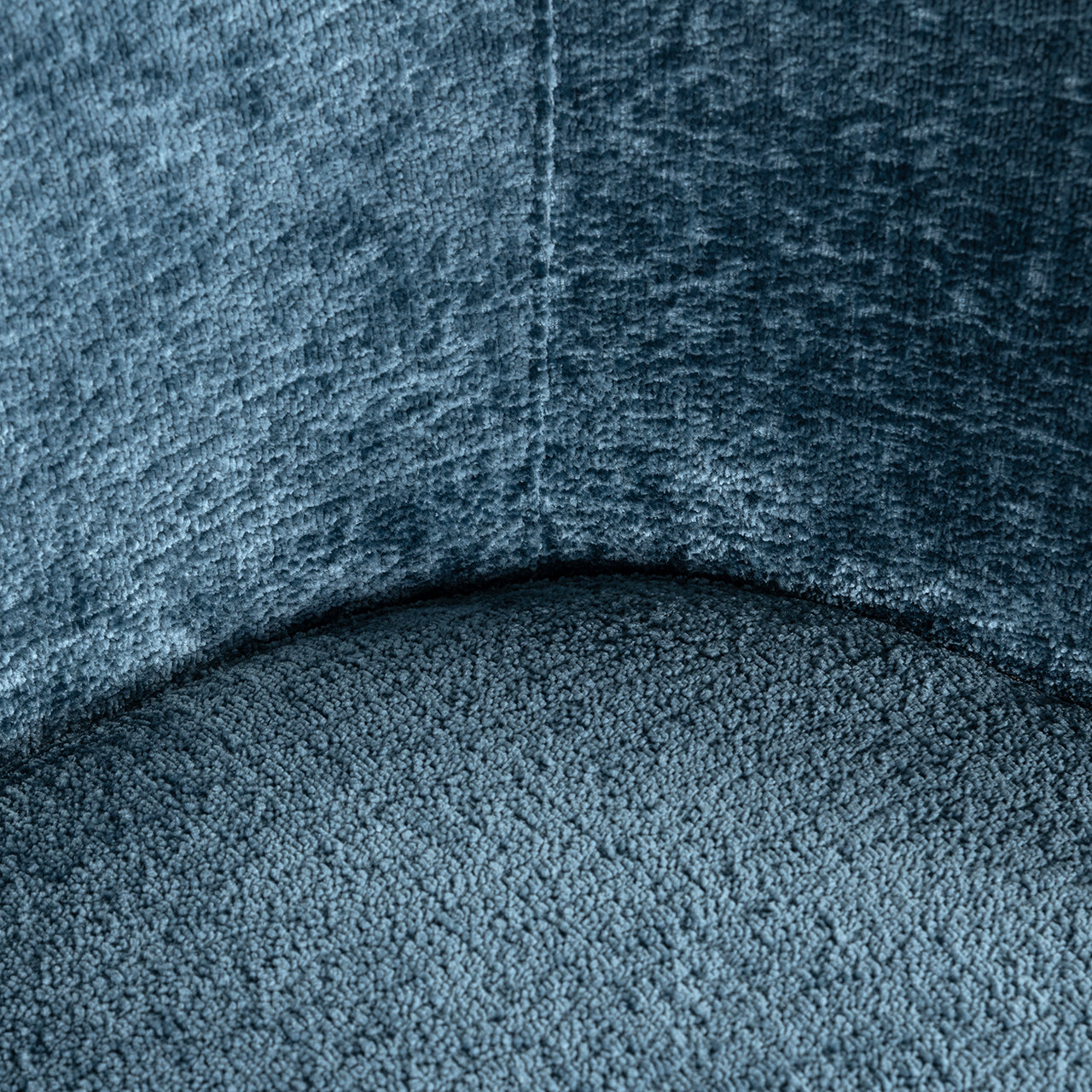 Stoel Amphara blauw chenille brandvertragend (Bergen 601 blauw chenille)