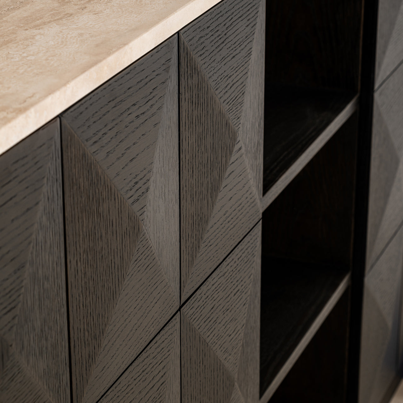 Dressoir Claremont bruin 4 deuren 2 planken