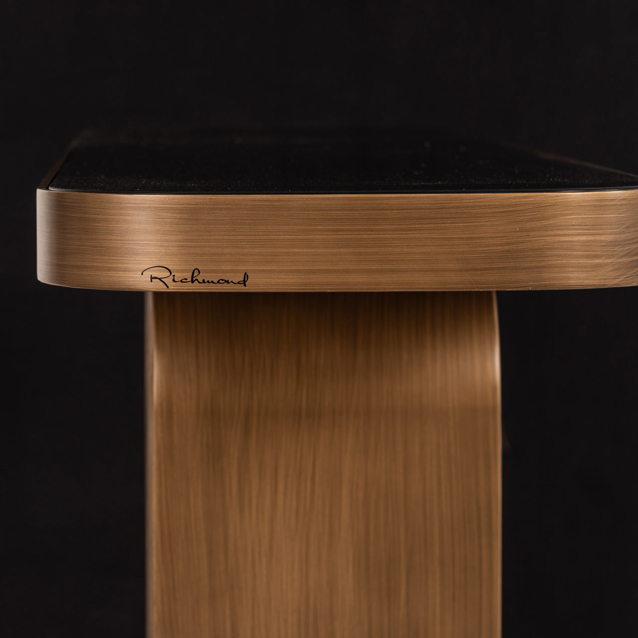 Console Locarno geborsteld goud